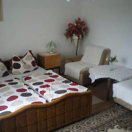 Privatunterkunft Gästehaus Eva Nová Lesná